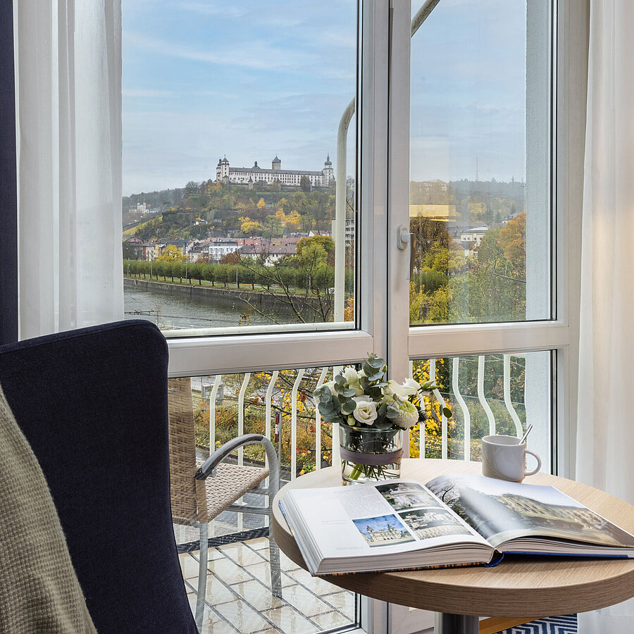 Superior room Comfortable Superior Room at Maritim Hotel Würzburg with a panoramic view of Marienberg Fortress