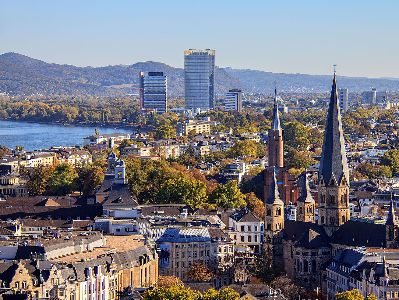 © Adrian72 - AdobeStock.com View of Bonn on the Rhine